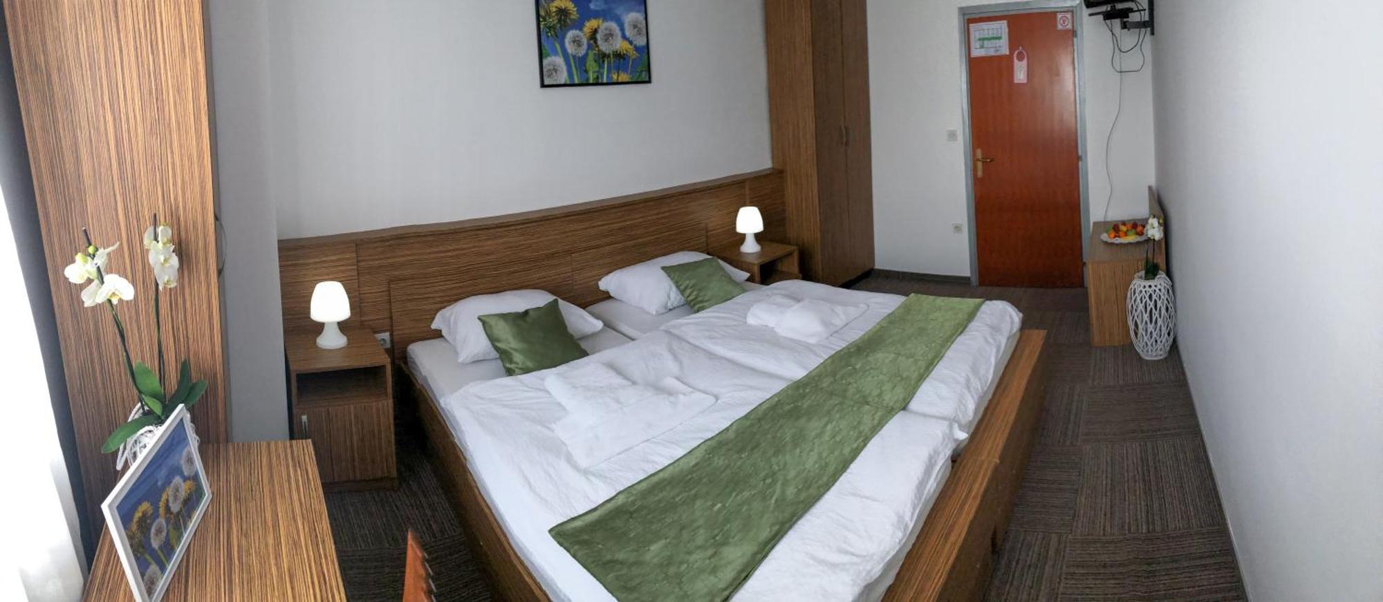 Restavracija In Prenocisca Carda Hotell Martjanci Exteriör bild